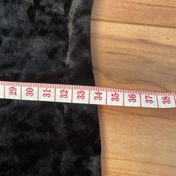 Bear Dance Velvet Off the Shoulder Bodycon Dress w/ built in choker - Picture 8 of 8